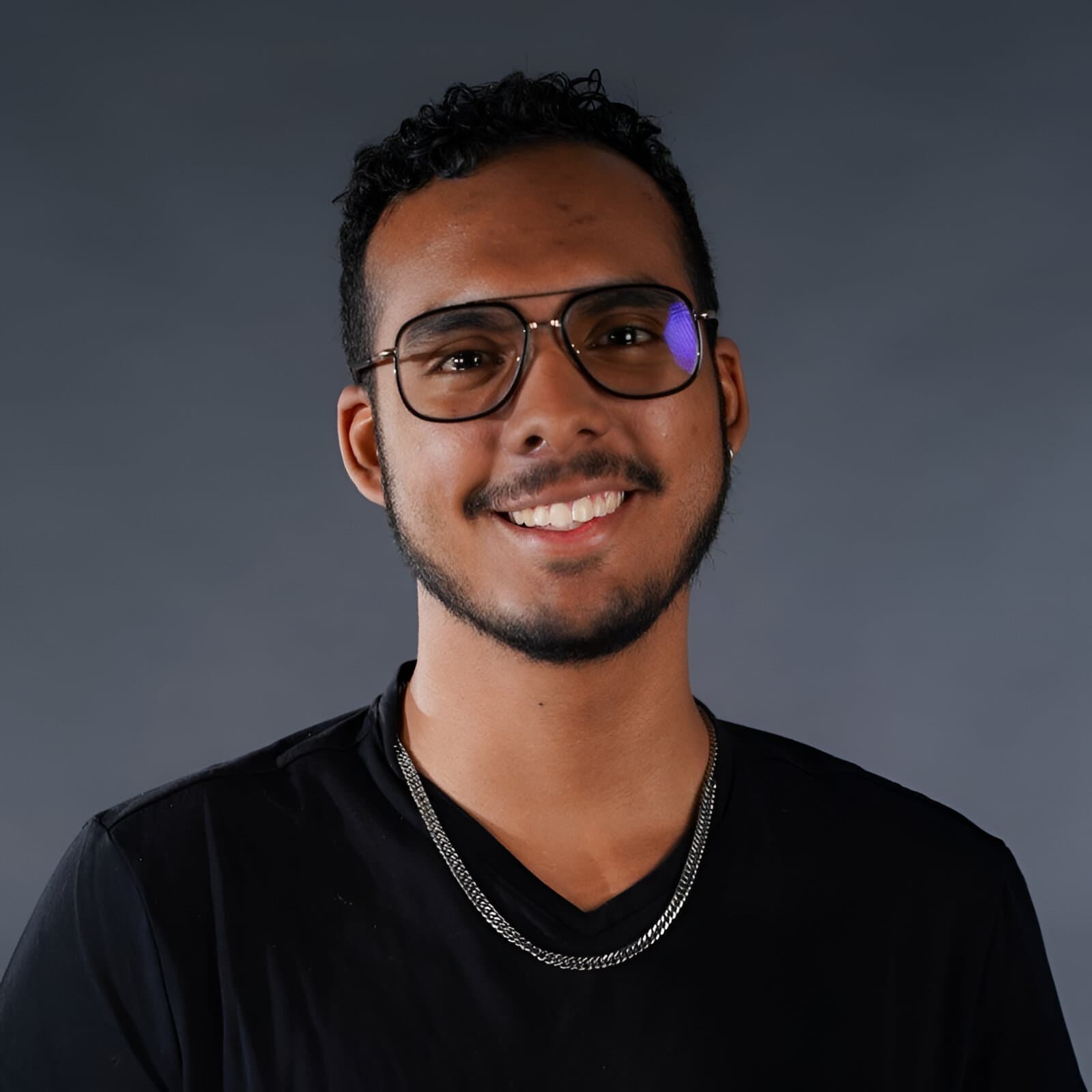 Portrait of Sebastian Peña